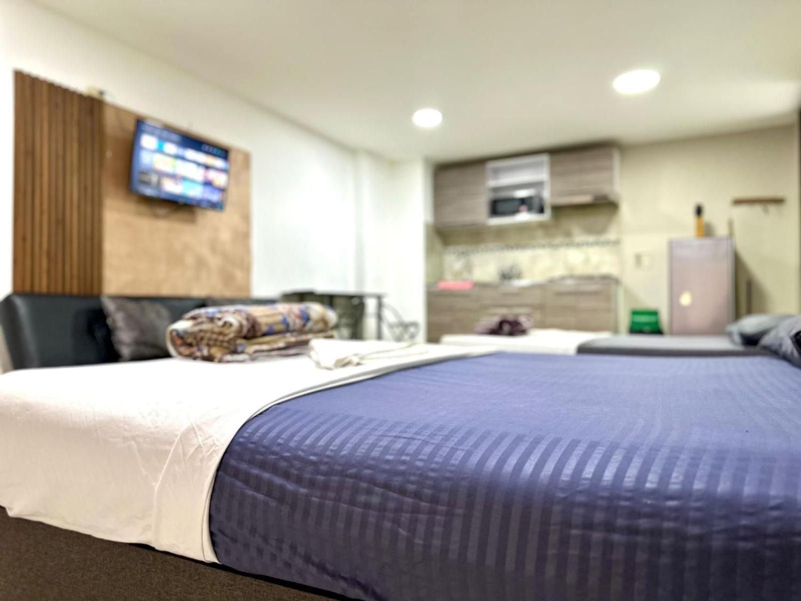 Hotel Casa Malibu Медельин Экстерьер фото